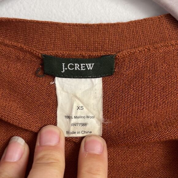 J. Crew 100% merino wool ruffle front deep V neck cardigan sz XS - Picture 5 of 6